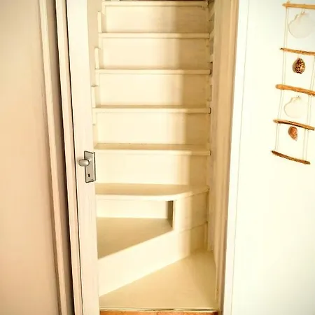 Affittacamere Dimora La Sirenetta 4*