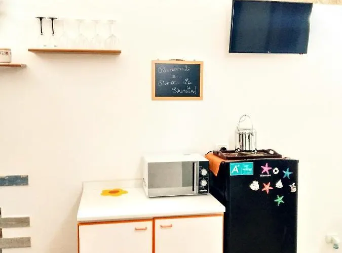 Dimora La Sirenetta 4*